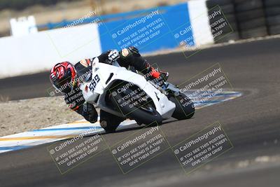 media/Sep-20-2025-TrackDaz (Sat) [[27f0cde673]]/A Group/12pm (Turn 1)/